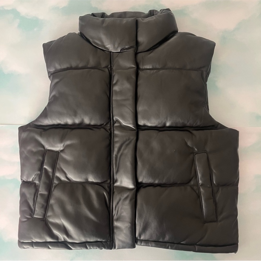 Express Black Quilted Vest Puffer Faux Leather Size L